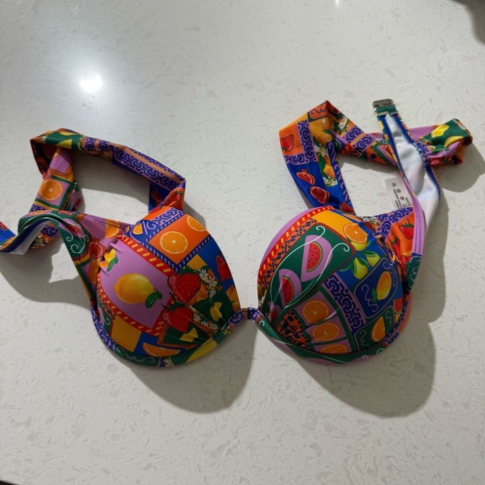 Women’s Medium Patterned Fruit Swim Top